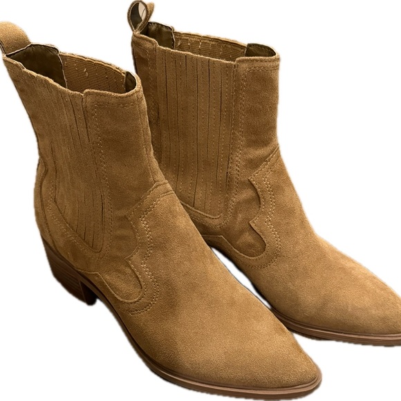 Dolce Vita Shoes - Dolce Vita Brylee H2O Brown Suede Heeled Boots | 8.5W